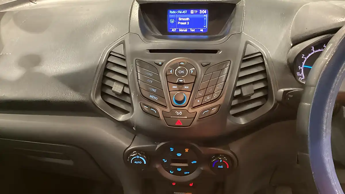 Used 2017 Ford Ecosport Zetec Blue - Interior and Exterior details 13