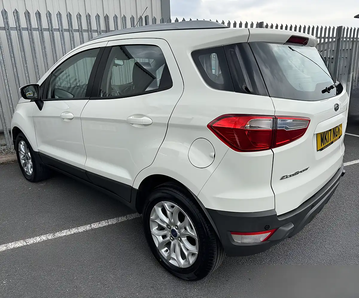 Used 2017 Ford Ecosport Zetec White - Interior and Exterior details 4