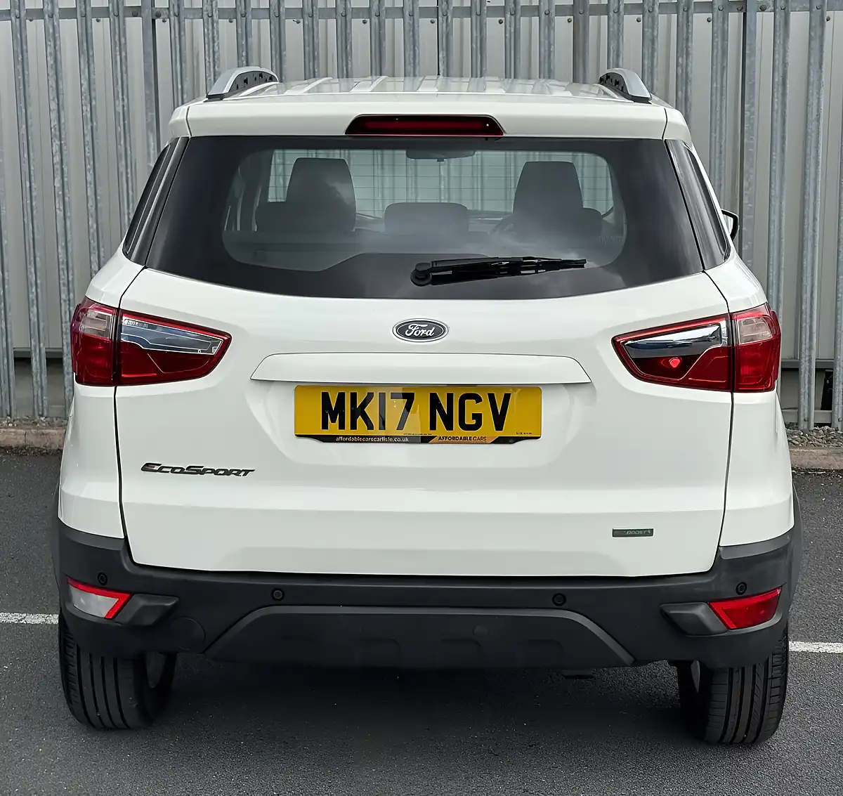 Used 2017 Ford Ecosport Zetec White - Interior and Exterior details 6