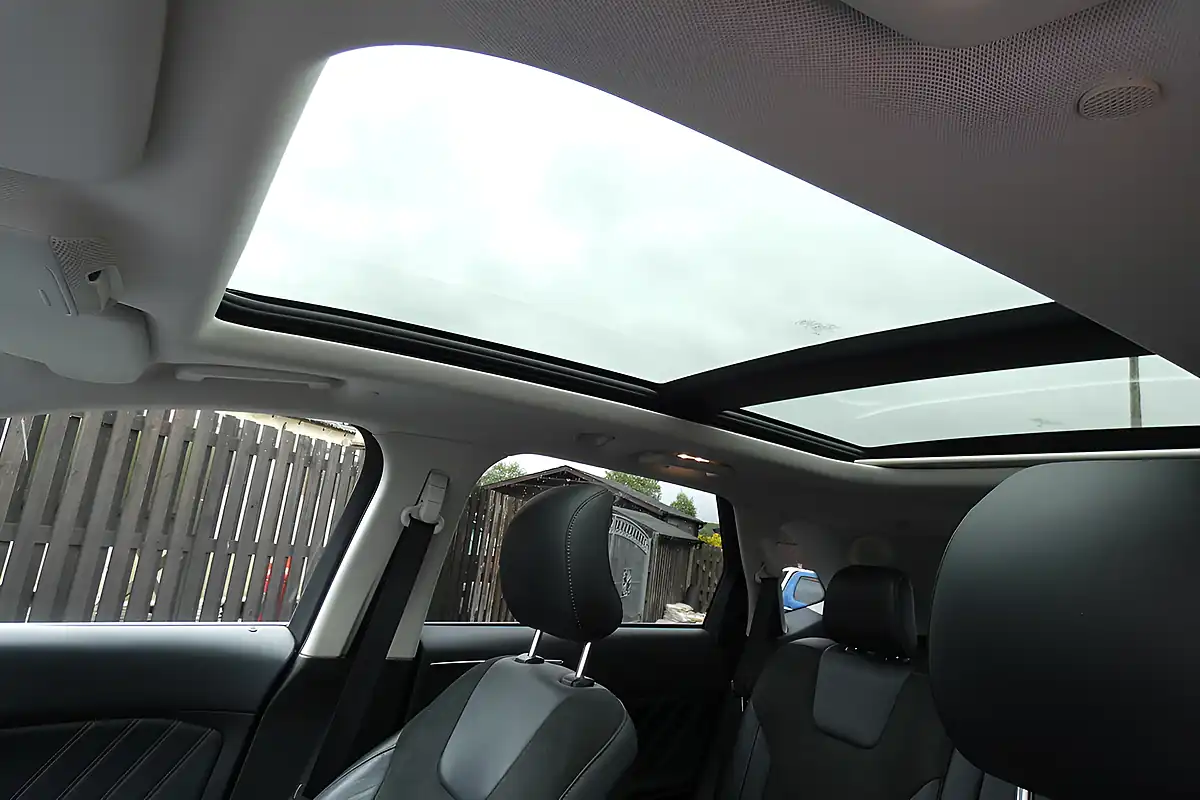 Used 2017 Ford Edge Sport Blue - Interior and Exterior details 11