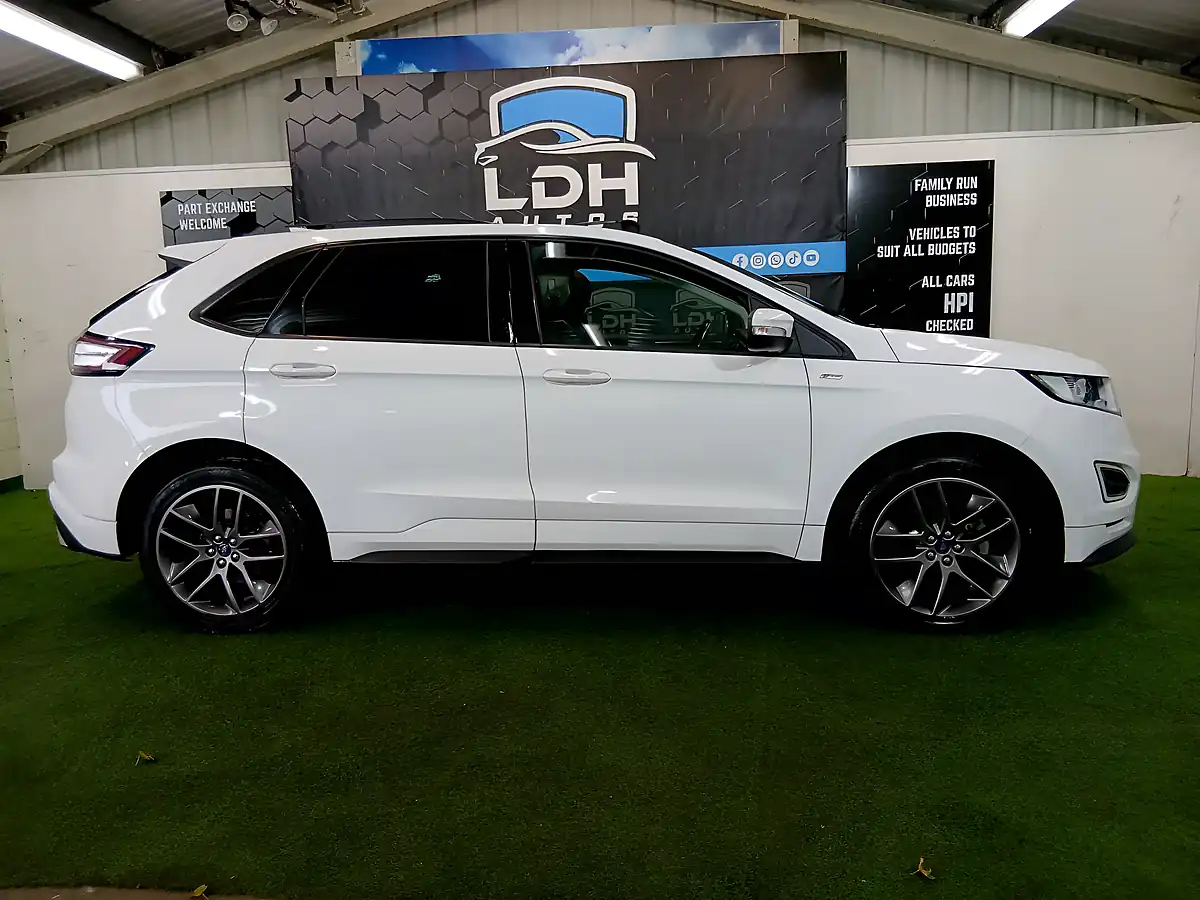 Used 2017 Ford Edge Sport White - Interior and Exterior details 2