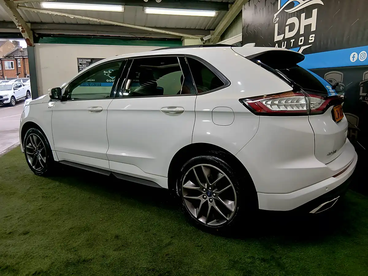 Used 2017 Ford Edge Sport White - Interior and Exterior details 5