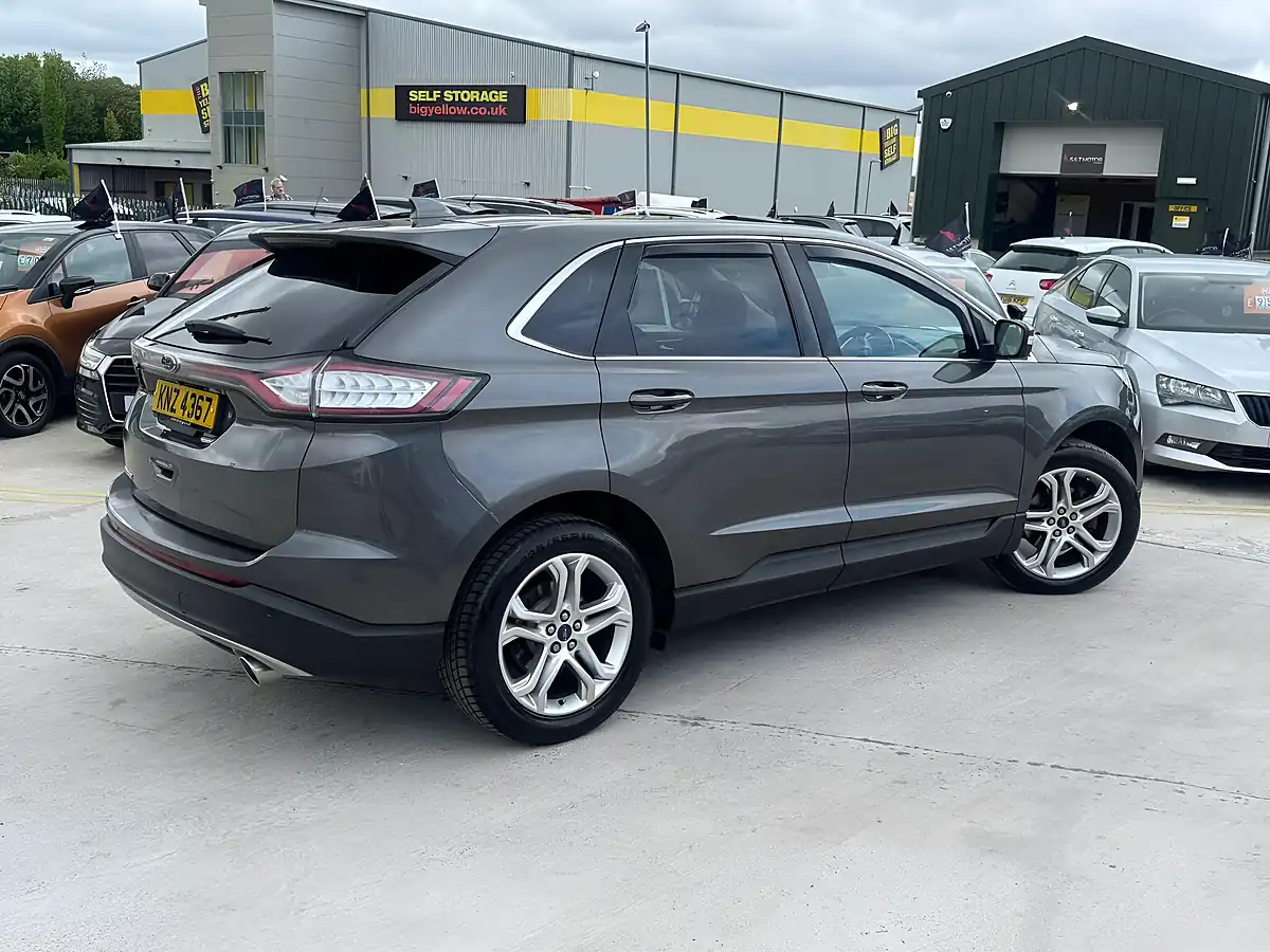 Used 2017 Ford Edge Titanium Grey - Interior and Exterior details 11