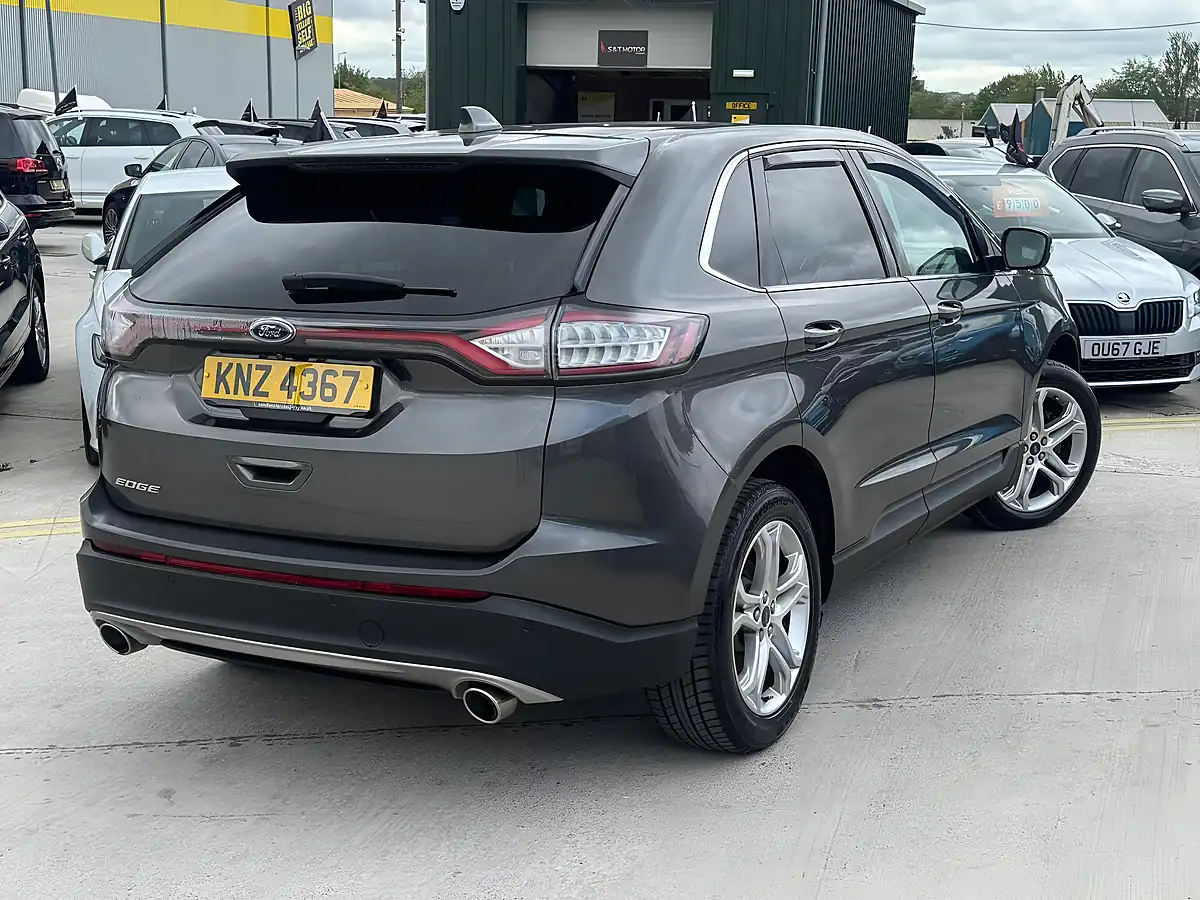 Used 2017 Ford Edge Titanium Grey - Interior and Exterior details 12