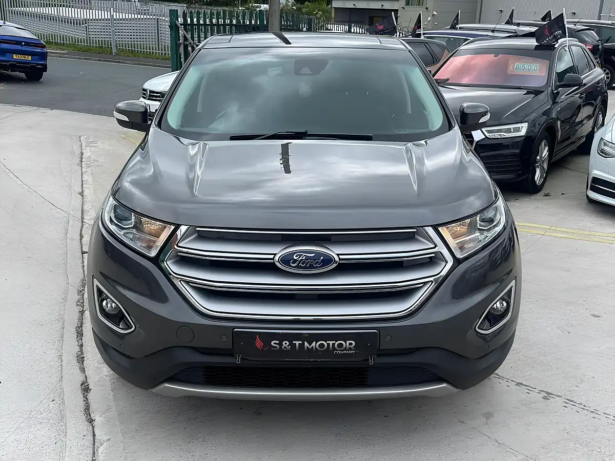 Used 2017 Ford Edge Titanium Grey - Interior and Exterior details 3