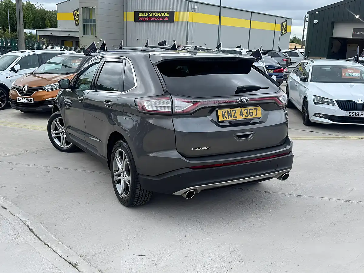 Used 2017 Ford Edge Titanium Grey - Interior and Exterior details 5