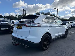 Used 2017 Ford Edge Titanium White - Interior and Exterior details 3