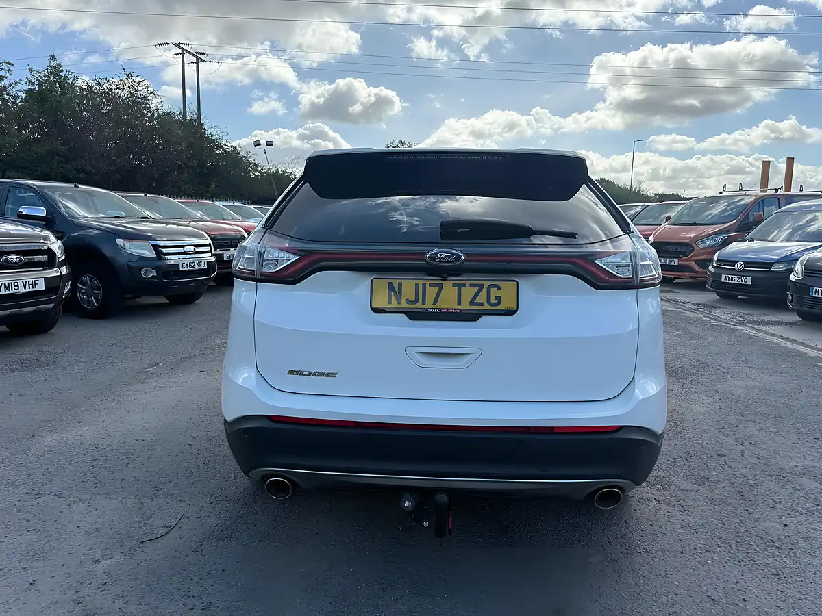 Used 2017 Ford Edge Titanium White - Interior and Exterior details 6