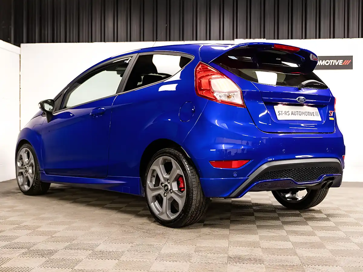 Used 2017 Ford Fiesta ST-2 Blue - Interior and Exterior details 3