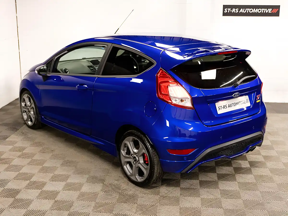 Used 2017 Ford Fiesta ST-2 Blue - Interior and Exterior details 7