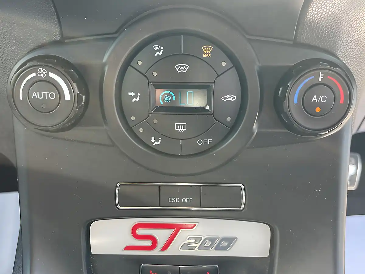 Used 2017 Ford Fiesta ST-200 Grey - Interior and Exterior details 6