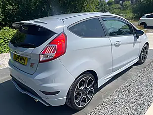 Used 2017 Ford Fiesta ST-200 Grey - Interior and Exterior details 7