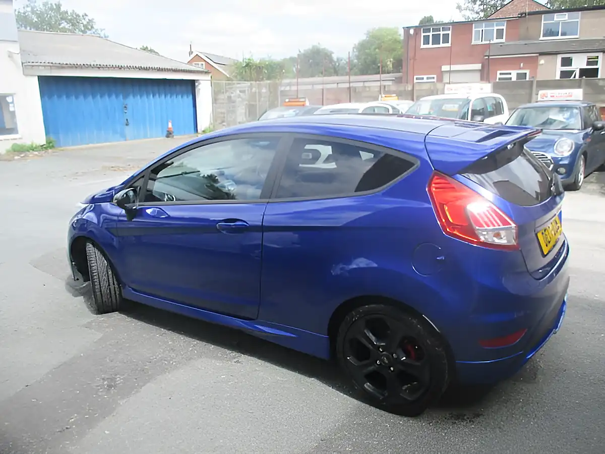 Used 2017 Ford Fiesta ST-3 Blue - Interior and Exterior details 3