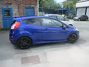 Used 2017 Ford Fiesta ST-3 Blue - Interior and Exterior details 5