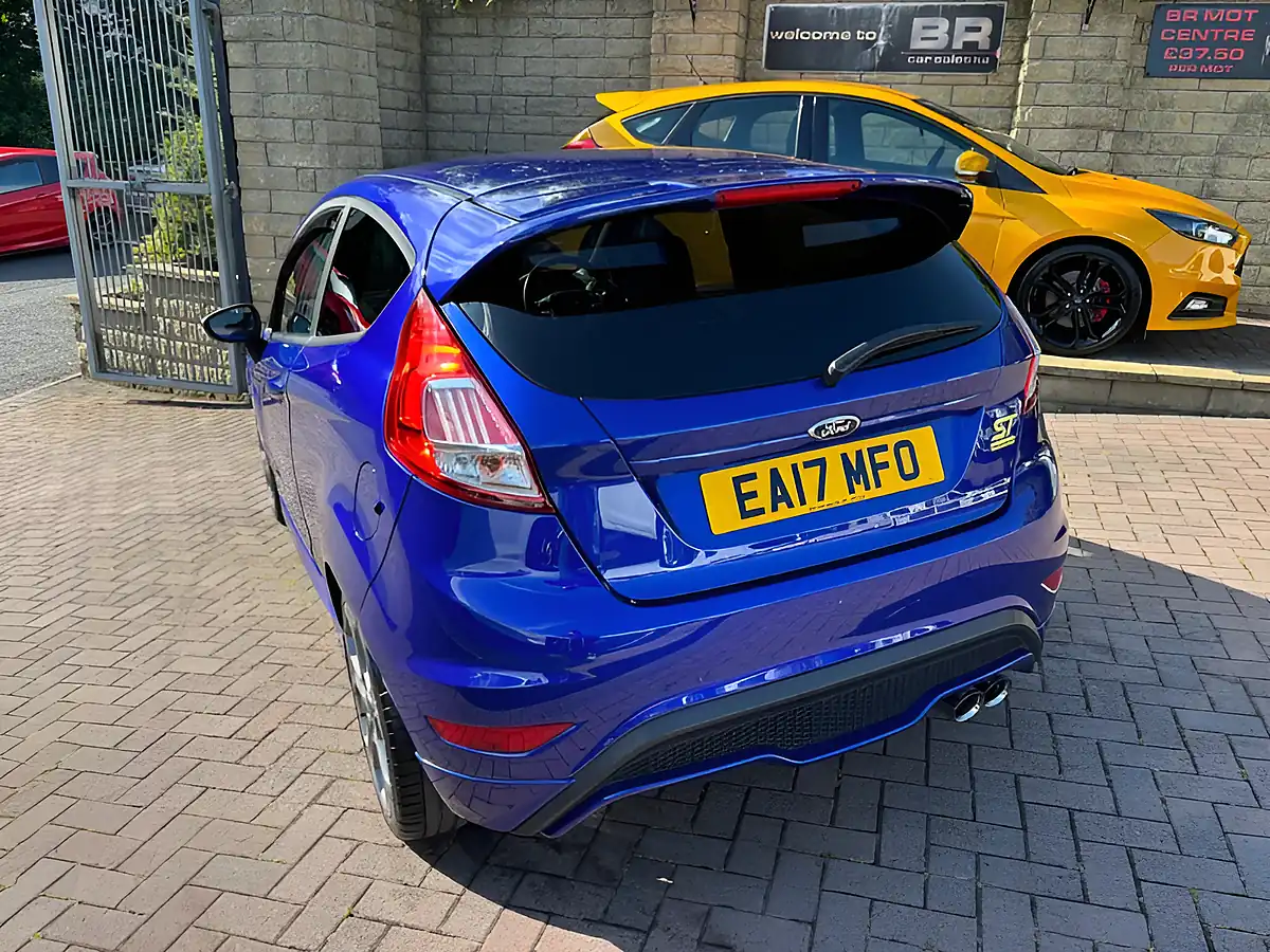 Used 2017 Ford Fiesta ST-3 Blue - Interior and Exterior details 8