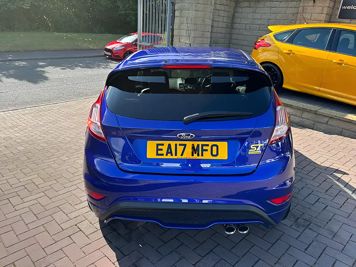 Used 2017 Ford Fiesta ST-3 Blue - Interior and Exterior details 9