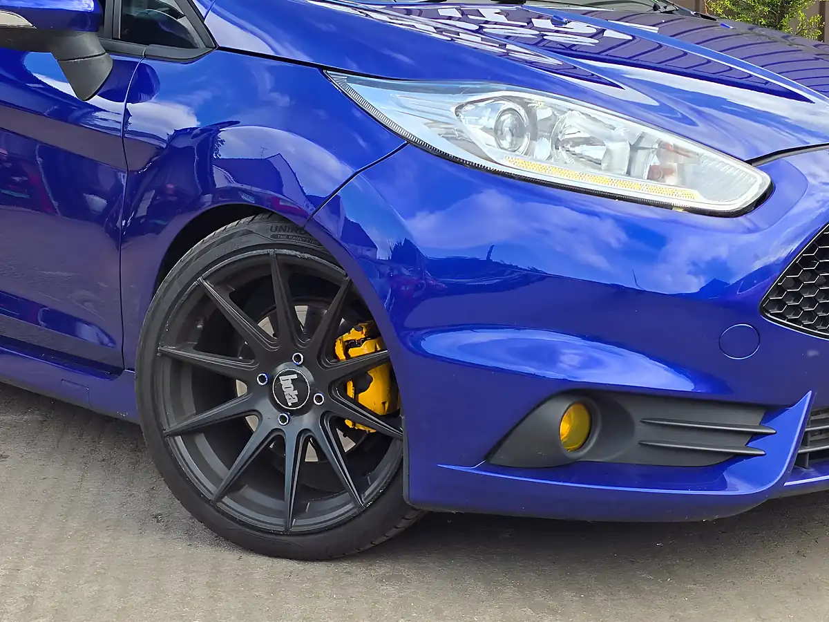 Used 2017 Ford Fiesta ST-3 Blue - Interior and Exterior details 2