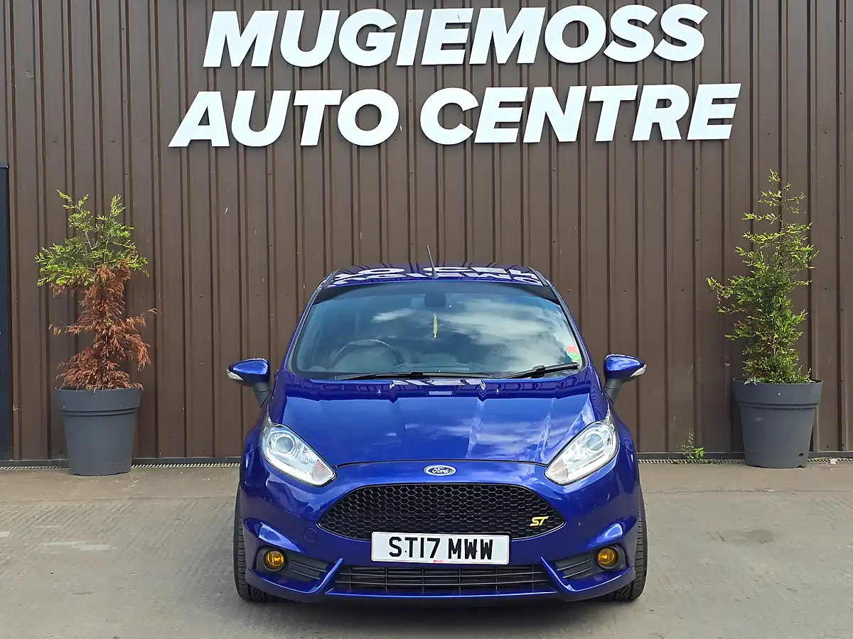 Used 2017 Ford Fiesta ST-3 Blue - Interior and Exterior details 3