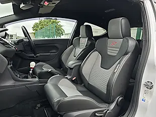Used 2017 Ford Fiesta ST-3 Frozen White - Interior and Exterior details 12