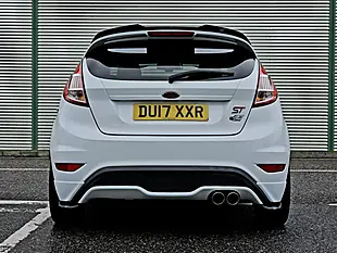 Used 2017 Ford Fiesta ST-3 Frozen White - Interior and Exterior details 7