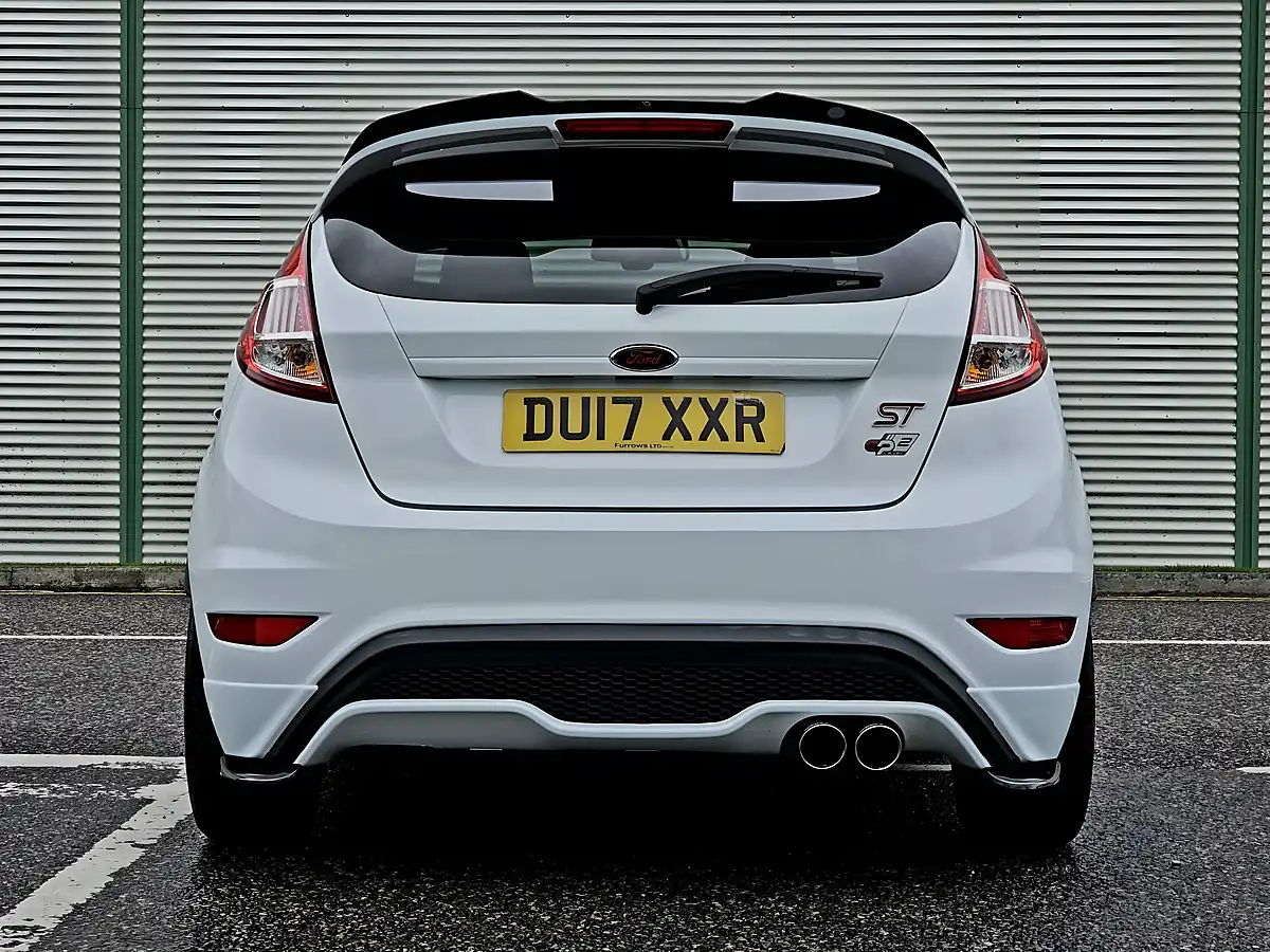 Used 2017 Ford Fiesta ST-3 Frozen White - Interior and Exterior details 7