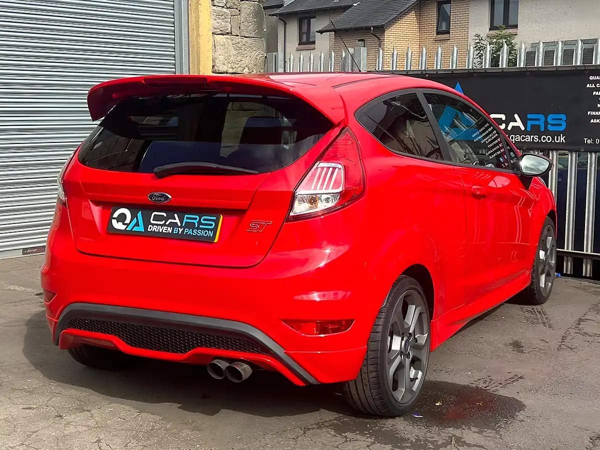 Used 2017 Ford Fiesta ST-3 Red - Interior and Exterior details 9