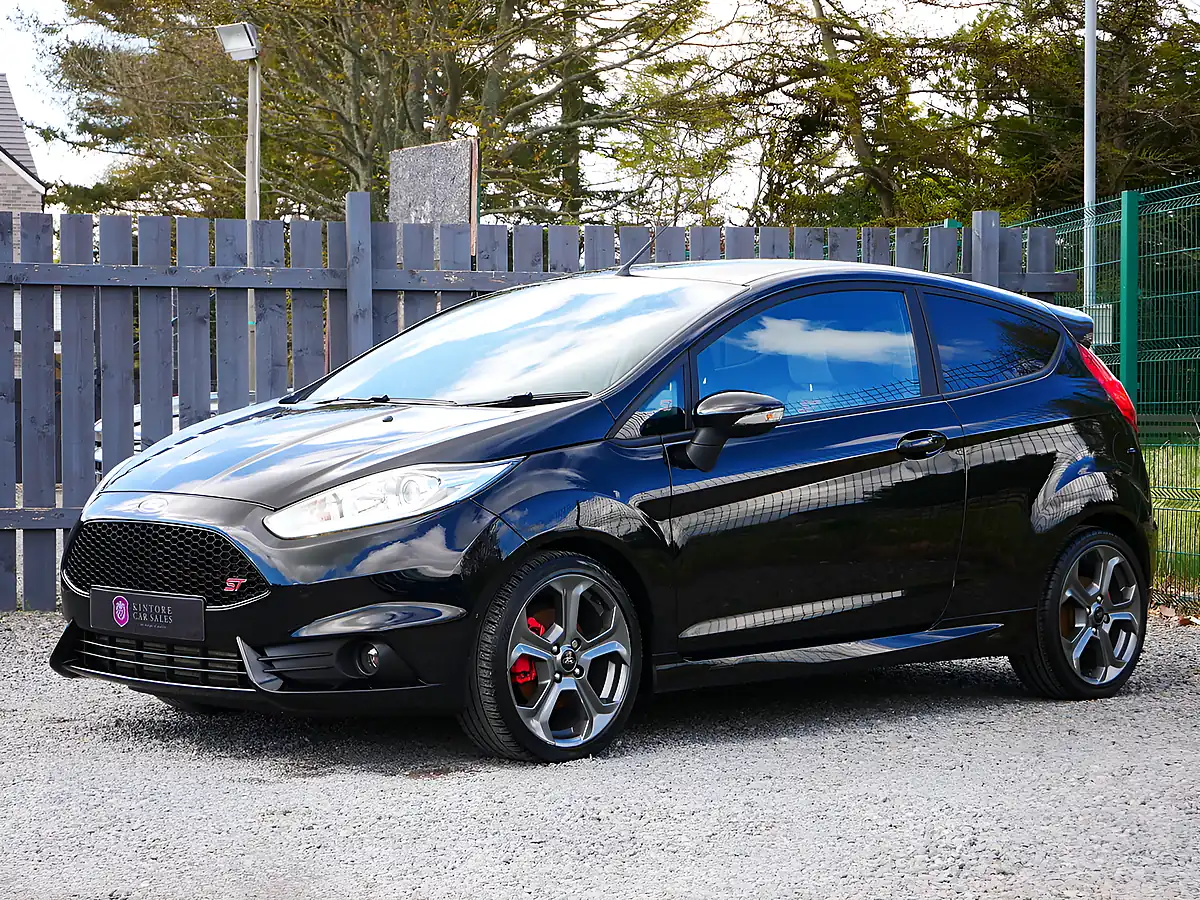 Used 2017 Ford Fiesta ST-3 Shadow Black Mica - Interior and Exterior details 4