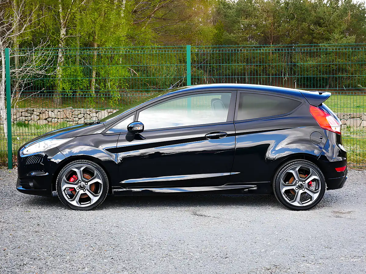 Used 2017 Ford Fiesta ST-3 Shadow Black Mica - Interior and Exterior details 6