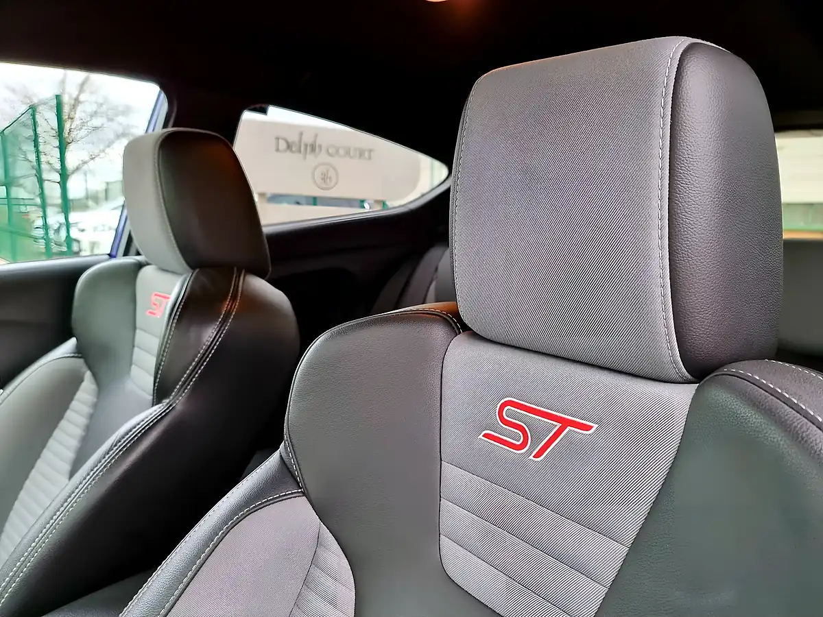 Used 2017 Ford Fiesta ST-3 Spirit Blue - Interior and Exterior details 13