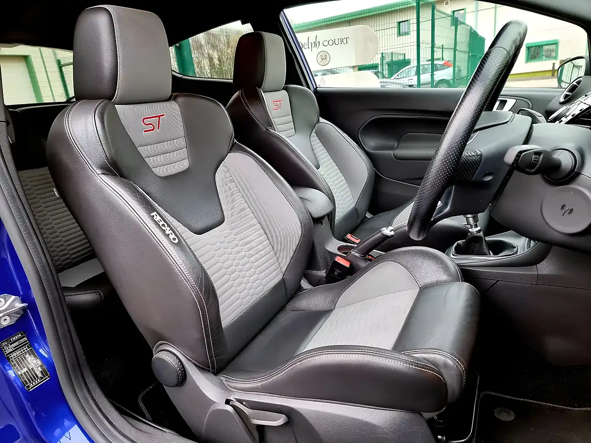 Used 2017 Ford Fiesta ST-3 Spirit Blue - Interior and Exterior details 15