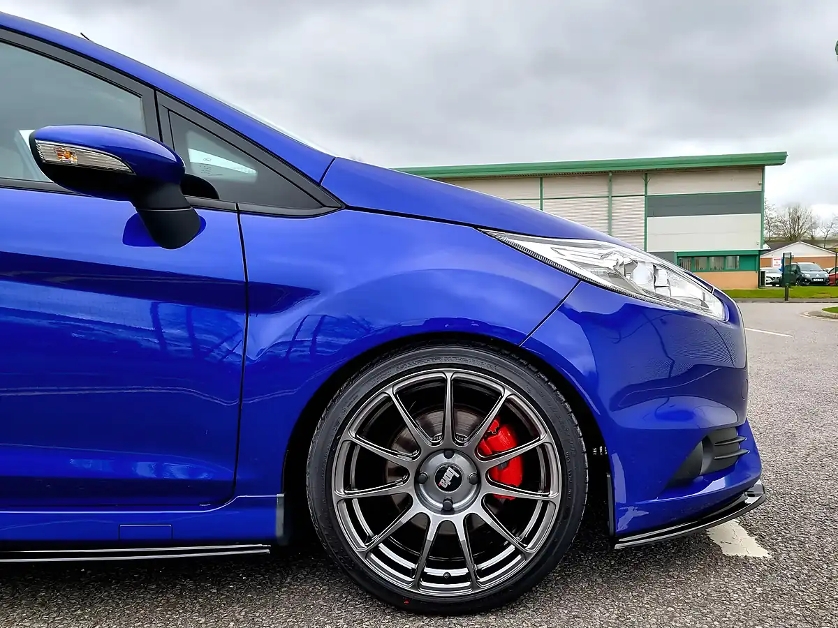 Used 2017 Ford Fiesta ST-3 Spirit Blue - Interior and Exterior details 18