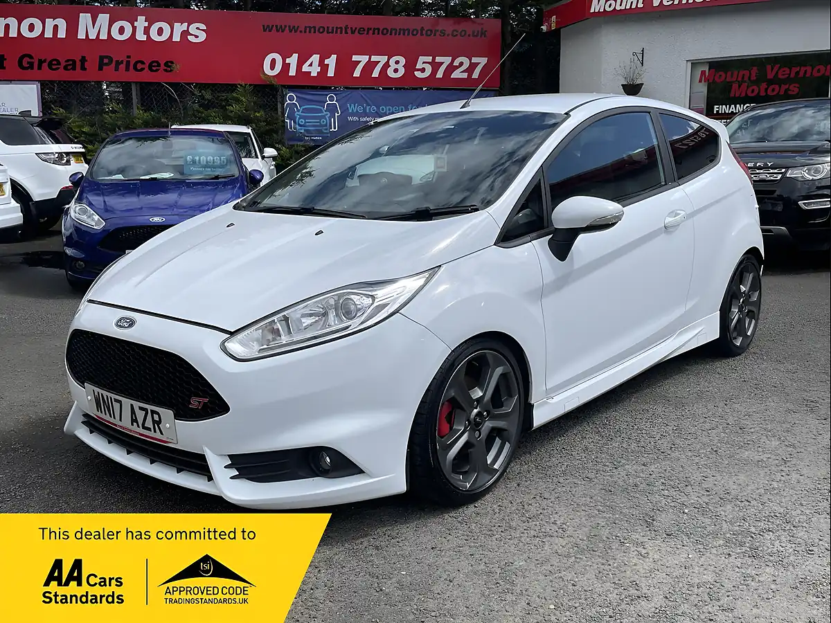 Used 2017 Ford Fiesta ST-3 White - Interior and Exterior details 5