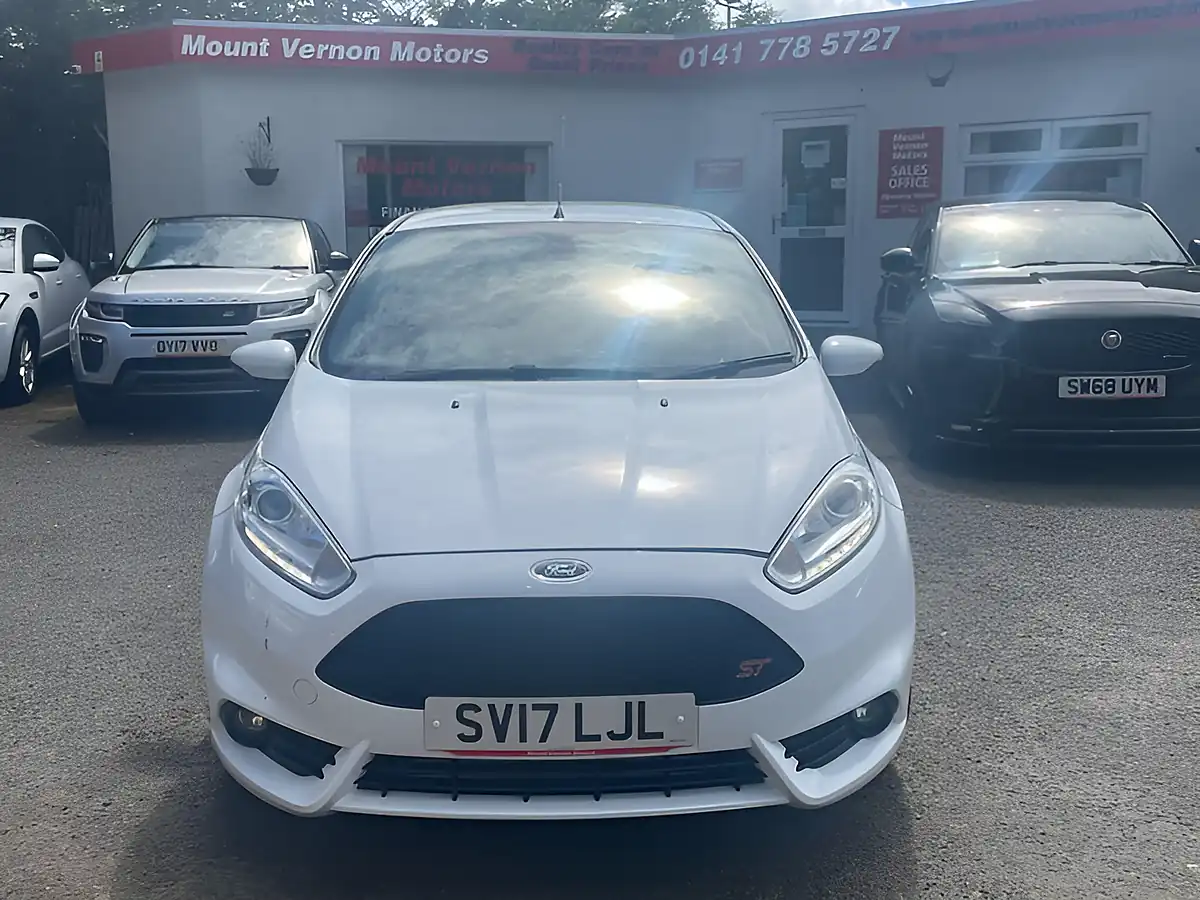 Used 2017 Ford Fiesta ST-3 White - Interior and Exterior details 11