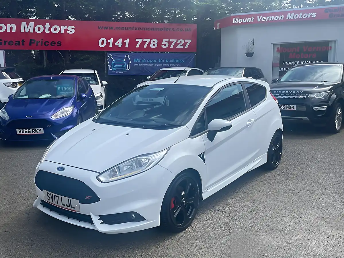 Used 2017 Ford Fiesta ST-3 White - Interior and Exterior details 4
