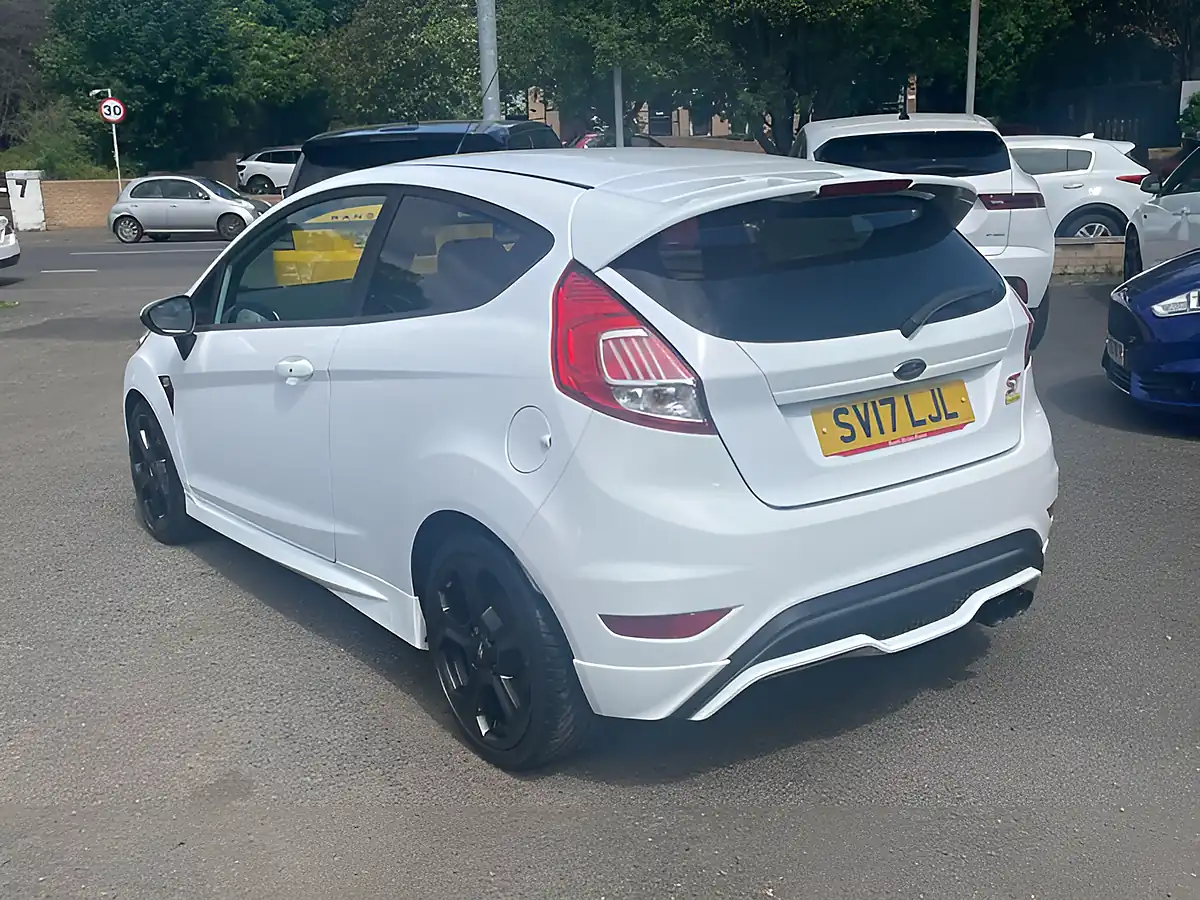 Used 2017 Ford Fiesta ST-3 White - Interior and Exterior details 6