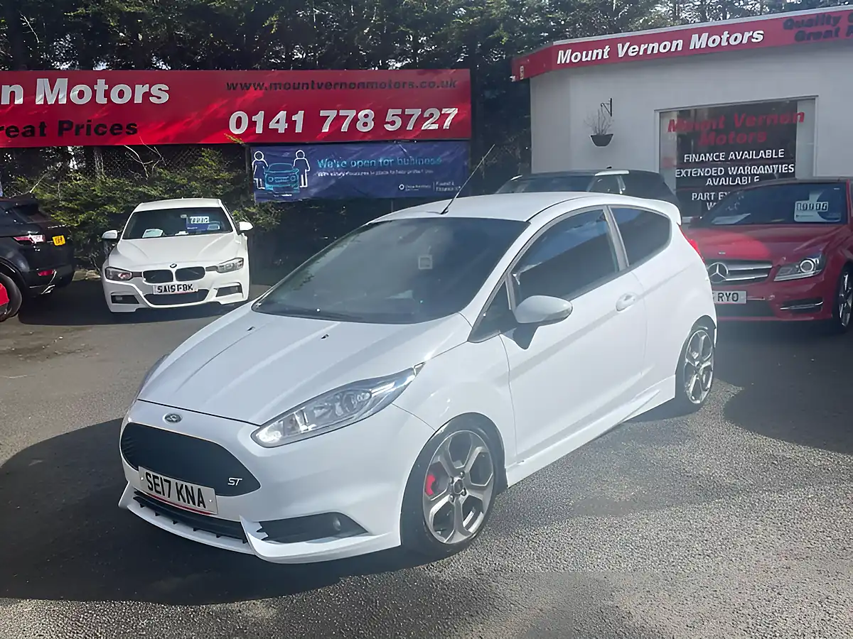 Used 2017 Ford Fiesta ST-3 White - Interior and Exterior details 4