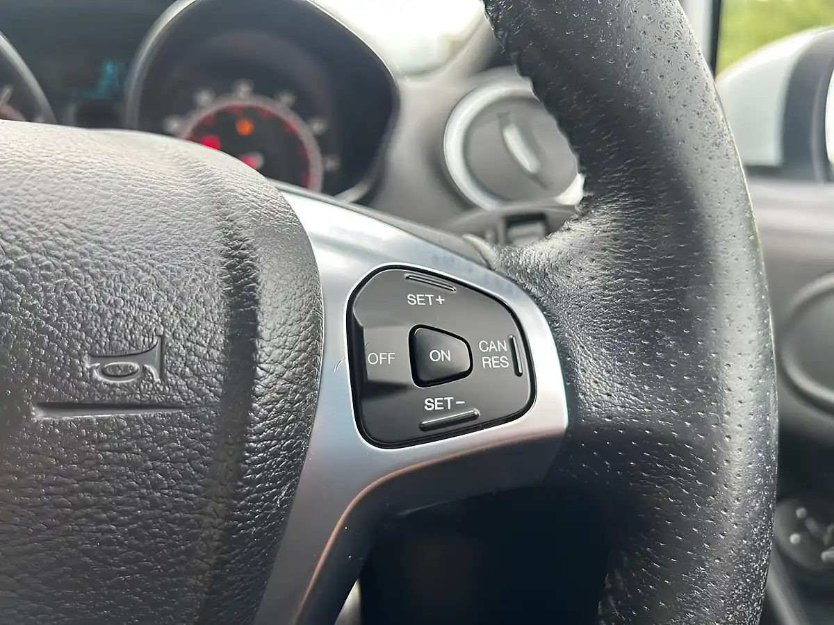Used 2017 Ford Fiesta ST-3 White - Interior and Exterior details 17