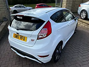 Used 2017 Ford Fiesta ST-3 White - Interior and Exterior details 10