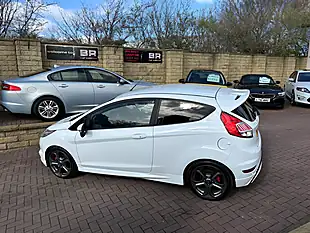 Used 2017 Ford Fiesta ST-3 White - Interior and Exterior details 7