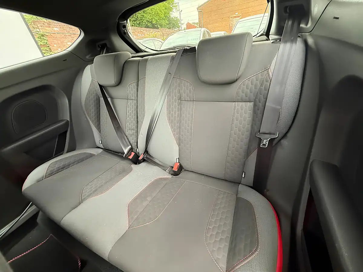 Used 2017 Ford Fiesta ST-Line Black - Interior and Exterior details 13