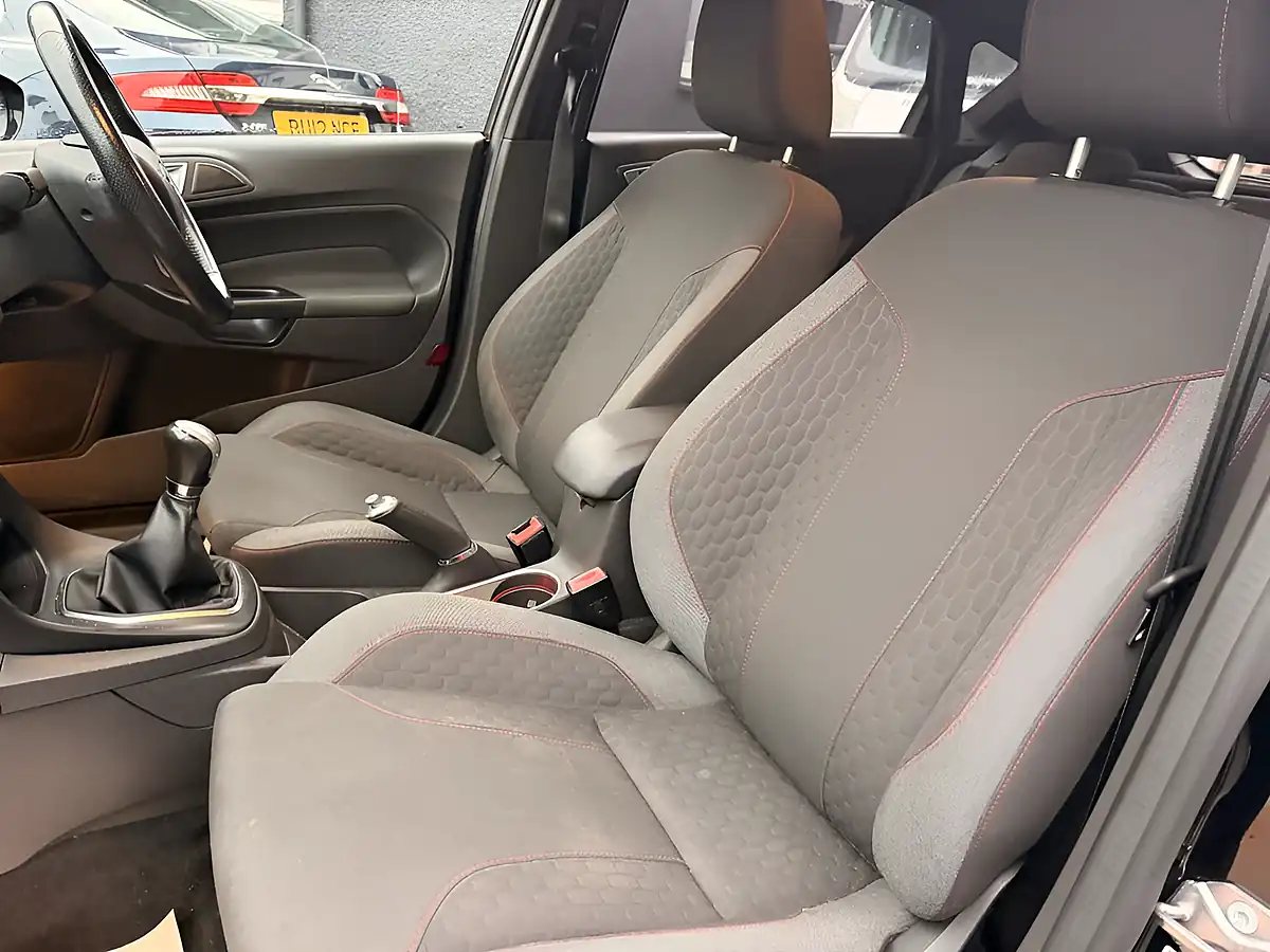 Used 2017 Ford Fiesta ST-Line Black - Interior and Exterior details 14