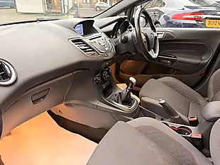 Used 2017 Ford Fiesta ST-Line Black - Interior and Exterior details 15