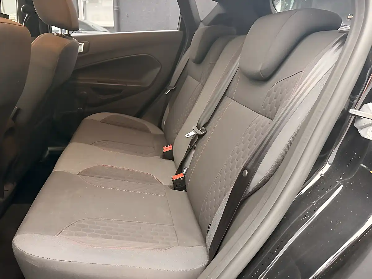 Used 2017 Ford Fiesta ST-Line Black - Interior and Exterior details 16