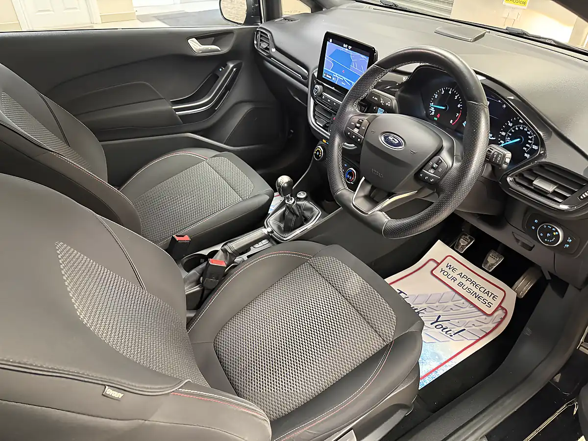 Used 2017 Ford Fiesta ST-Line Black - Interior and Exterior details 5