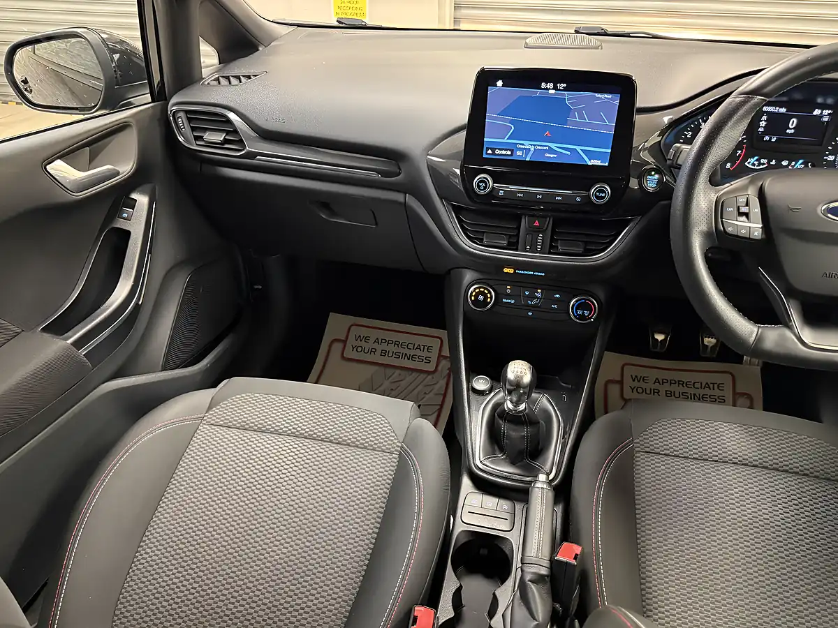 Used 2017 Ford Fiesta ST-Line Black - Interior and Exterior details 9