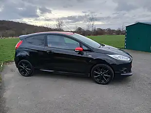 Used 2017 Ford Fiesta ST-Line Black - Interior and Exterior details 7