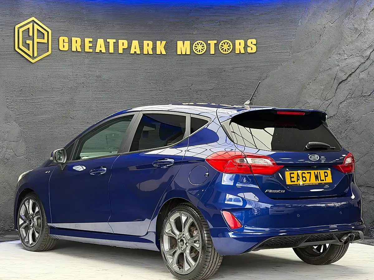 Used 2017 Ford Fiesta ST-Line Blue - Interior and Exterior details 7