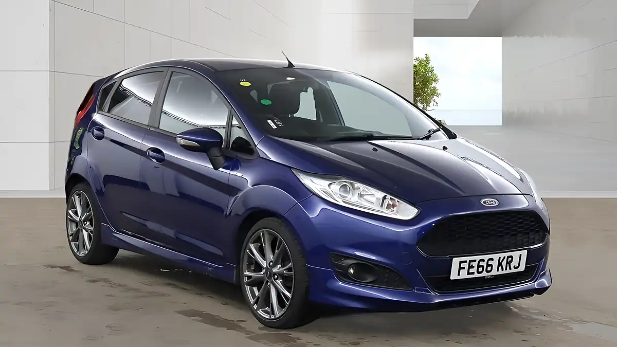 Used 2017 Ford Fiesta ST-Line Blue - Front View