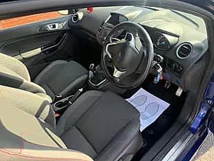Used 2017 Ford Fiesta ST-Line Blue - Interior and Exterior details 13