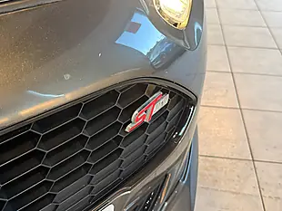 Used 2017 Ford Fiesta ST-Line Grey - Interior and Exterior details 6